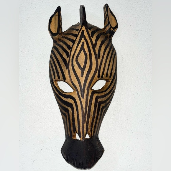 Hand Carved Wooden African Zebra Wall Mask Hand Carved in Kenya 9.5”T EUC - Picture 1 of 2